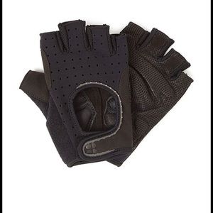 SOLD EBY: Sweaty Betty cycling bike gloves black size s